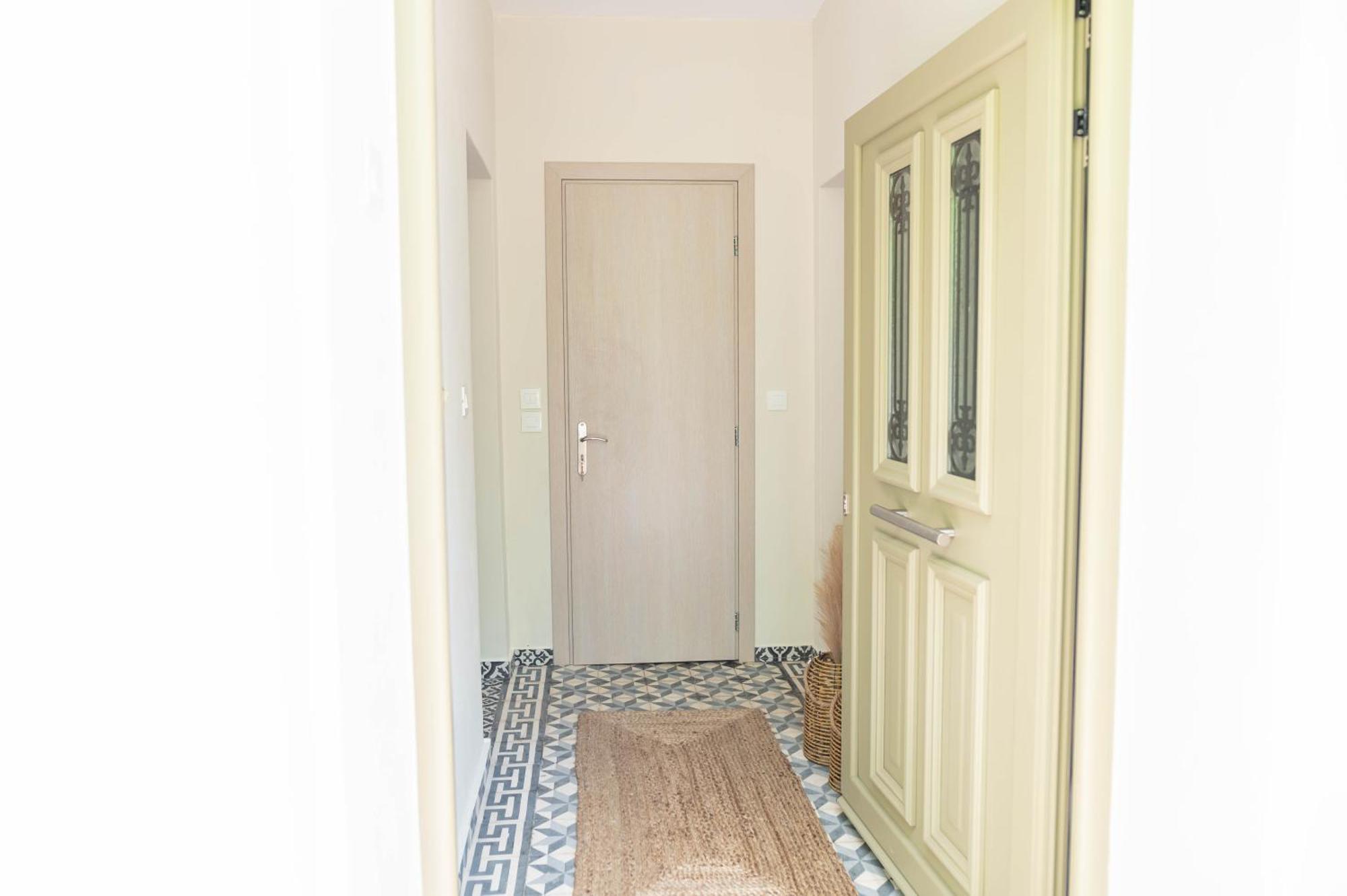 Kosnian City Suites Экстерьер фото